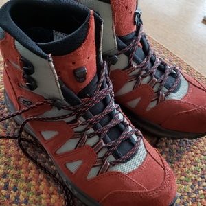 Lowa hiking boots KHUMBU GTX